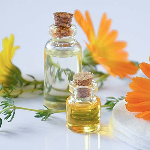 aromathérapie pot de crème composés aromatiques extraits de plantespharmacie des Plantes